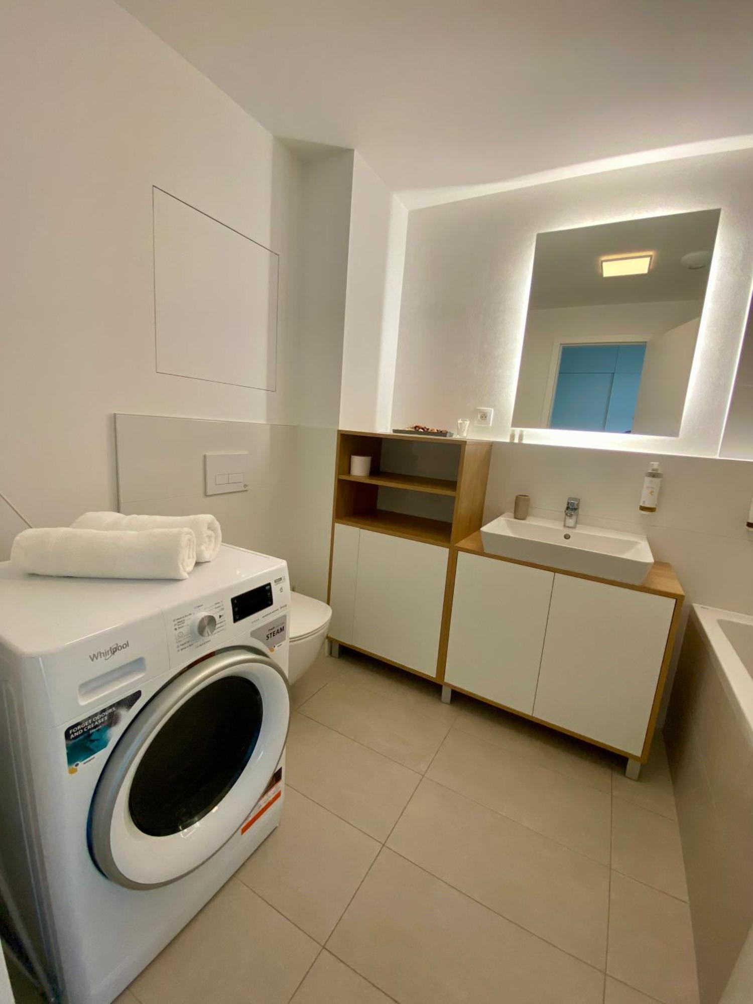 Danubius Apartments Братислава Стая снимка